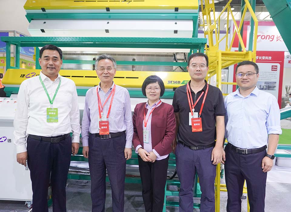 恒行6-品质新履历,专选恒行6